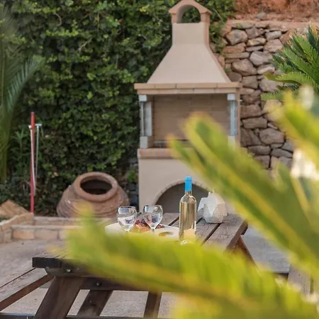 Luxury Panagia Villa *